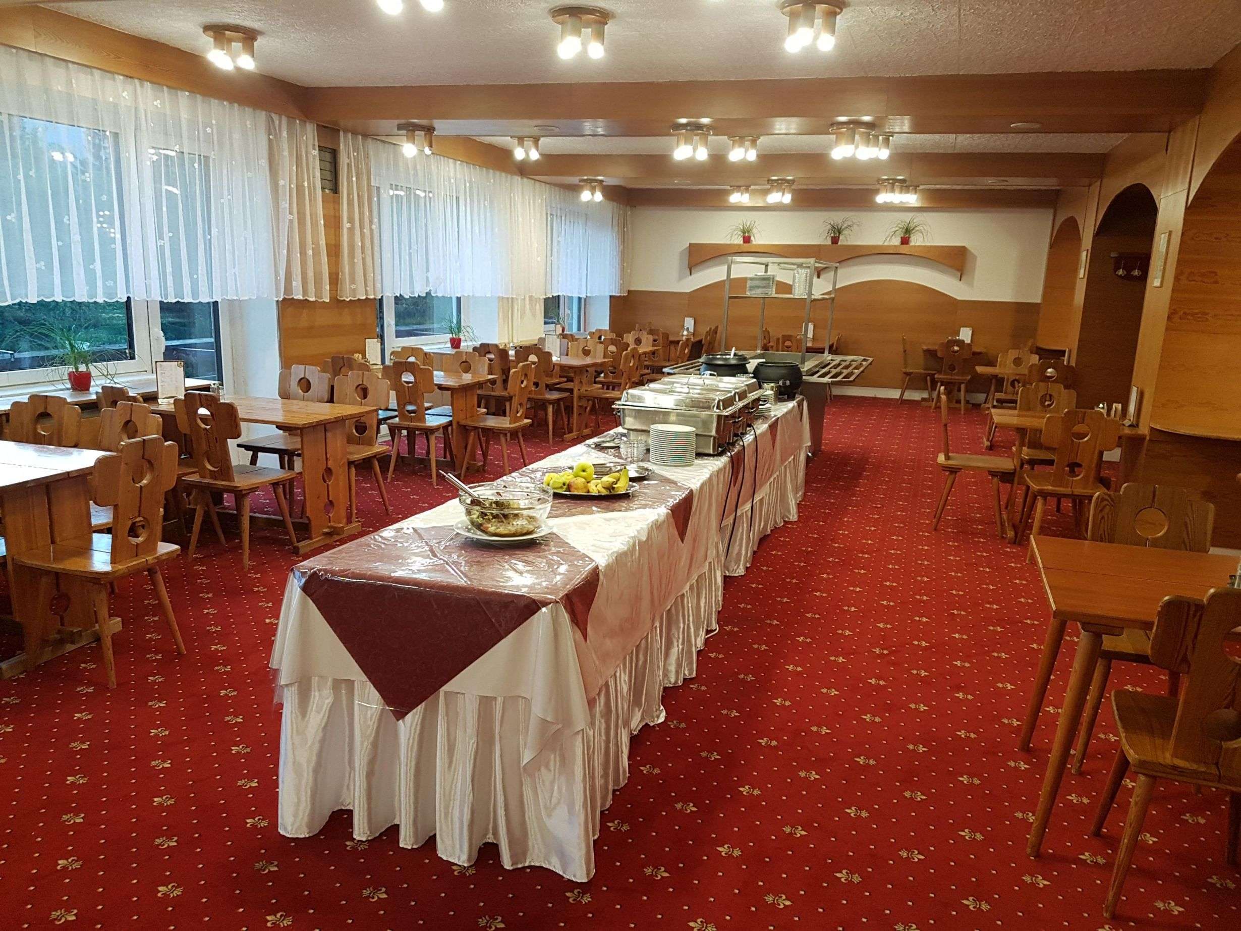 Hotelová restaurace